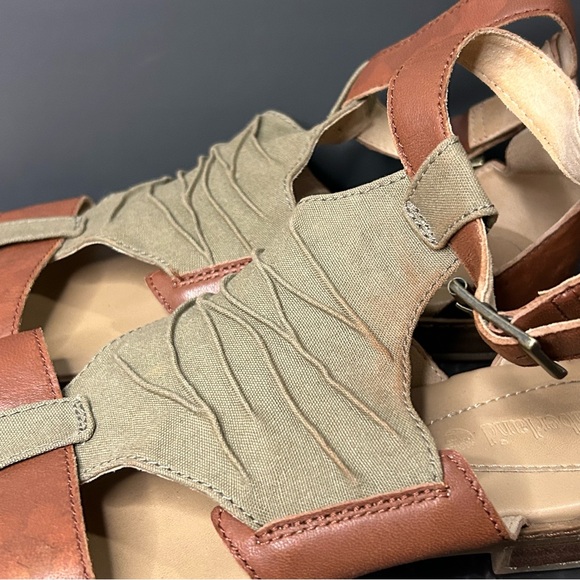 Timberland Cherrybrook Olive and Brown Sandals Size 9 - Picture 5 of 9